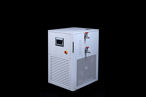 展望一下高低溫一體機(jī)的未來發(fā)展道路 展望一下高低溫一體機(jī)的未來發(fā)展道路