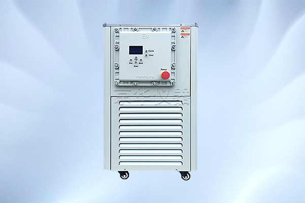 低溫快速冷卻循環(huán)泵出現(xiàn)漏液情況的原因 低溫快速冷卻循環(huán)泵出現(xiàn)漏液情況的原因