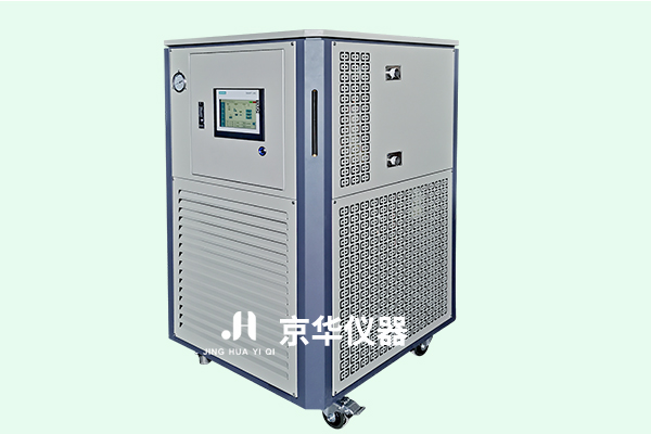 冷凝器對(duì)高低溫一體機(jī)的重要性 冷凝器對(duì)高低溫一體機(jī)的重要性